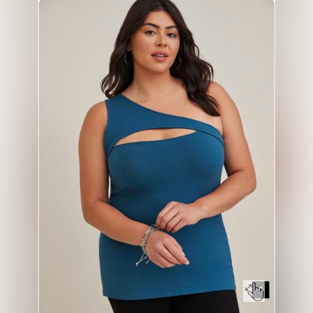 Torrid sizes 6 Foxy Cutout One Shoulder Top  NWT